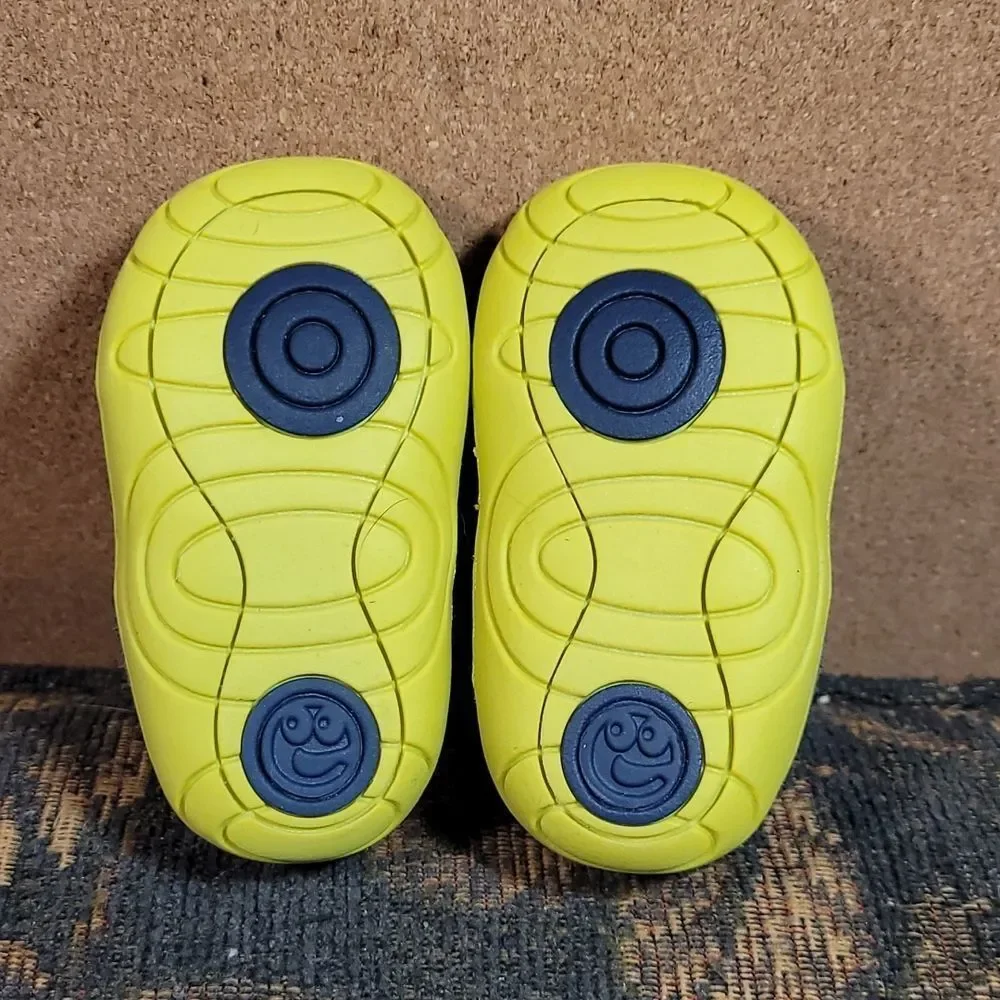 Surprize by Stride Rite Aston Navy and Lime Sneakers- Size 2